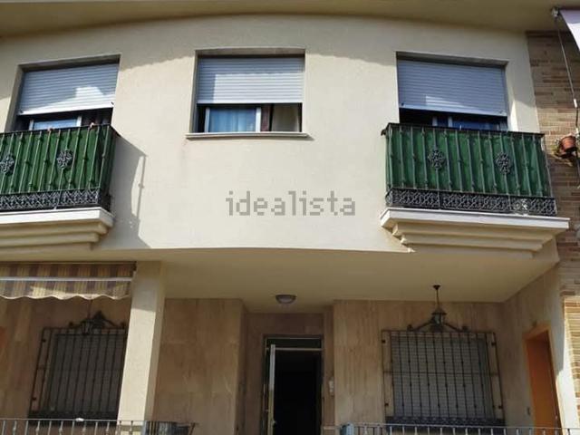 Piso, Pilar de la Horadada