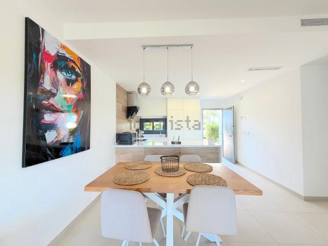 Piso, Pilar de la Horadada