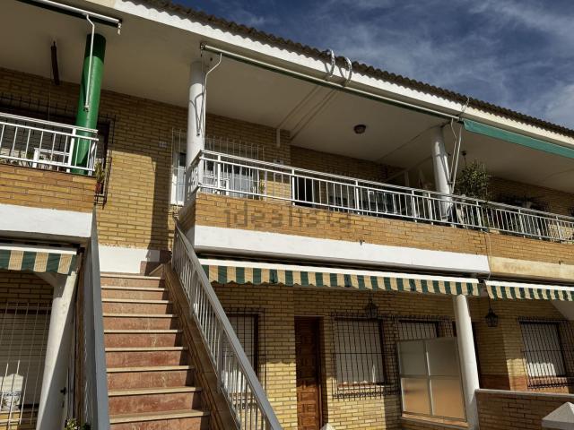 Piso, Pilar de la Horadada