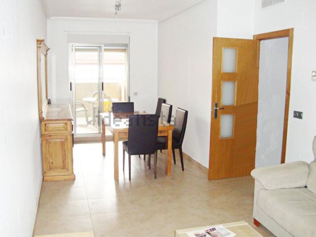 Piso, Pilar de la Horadada