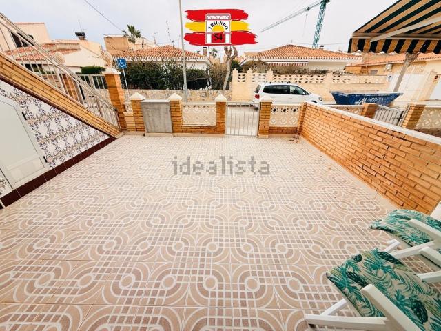 Piso, Pilar de la Horadada