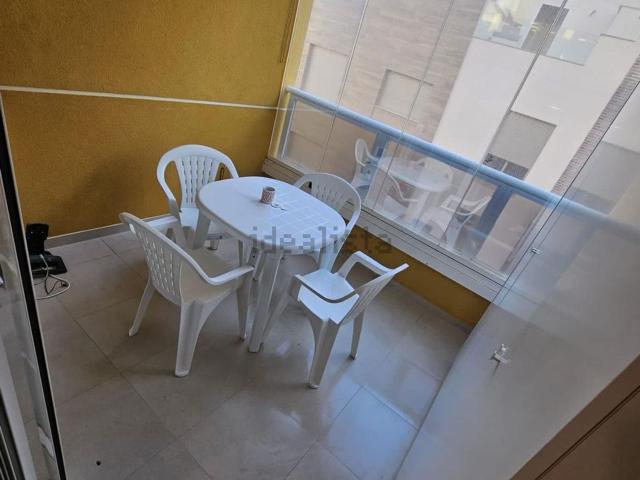 Piso, Pilar de la Horadada