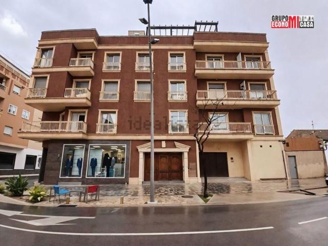 Piso, Pilar de la Horadada