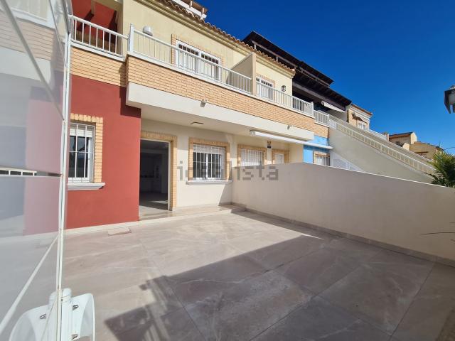 Piso, Pilar de la Horadada