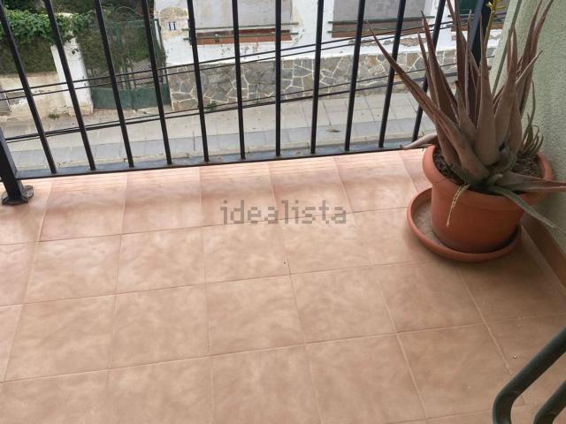Piso, Pilar de la Horadada