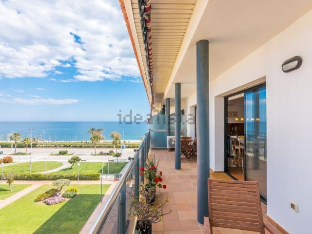 Piso, Pineda de Mar