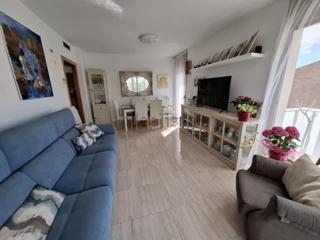 Piso, Pineda de Mar