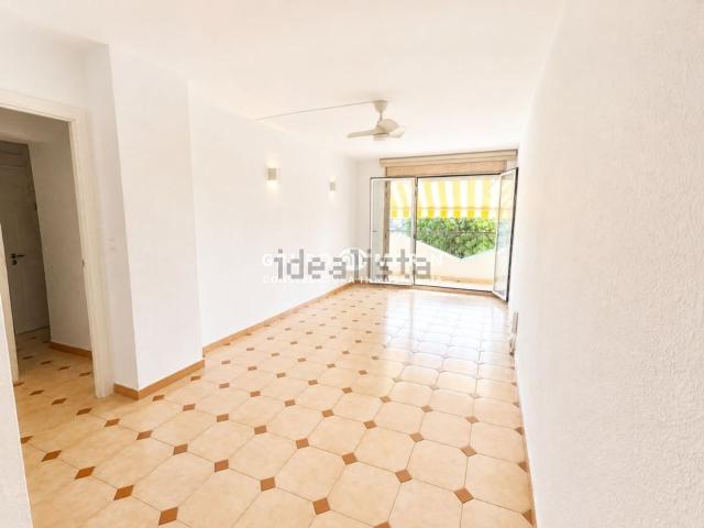 Piso, Pineda de Mar