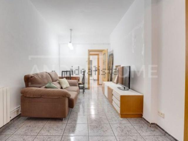 Piso, Pineda de Mar