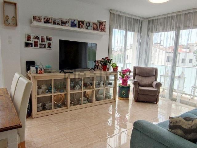 Piso, Pineda de Mar