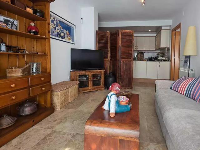 Piso, Pineda de Mar