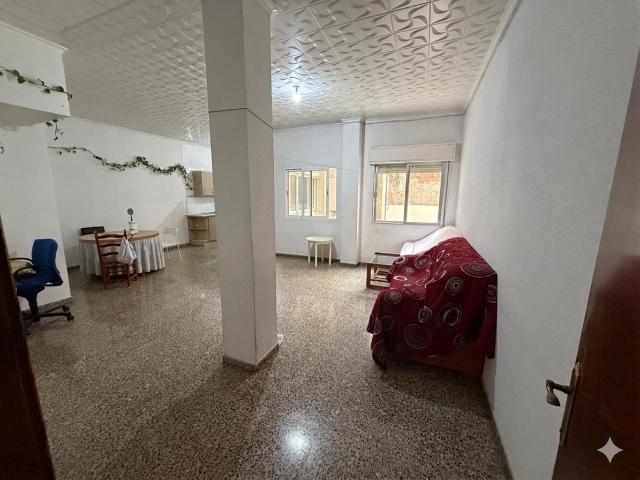 PISO PLANTA BAJA A UN PASO DEL CENTRO DE TOTANA