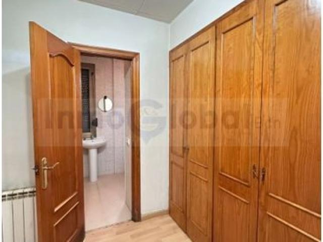 Piso Planta Baja con 3 habitaciones en Viladomiu Nou, Gironella, Berguedà