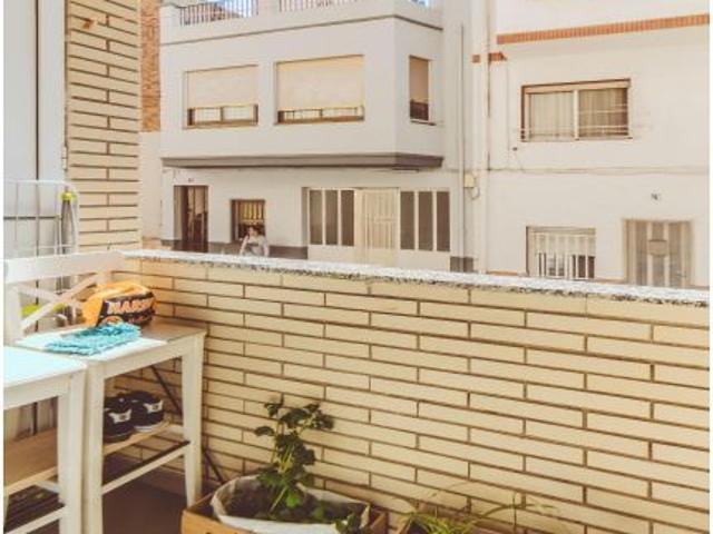 PISO PLANTA BAJA CON PATIO PRIVADO EN VENTA EN LA RAPITA TARRAGONA