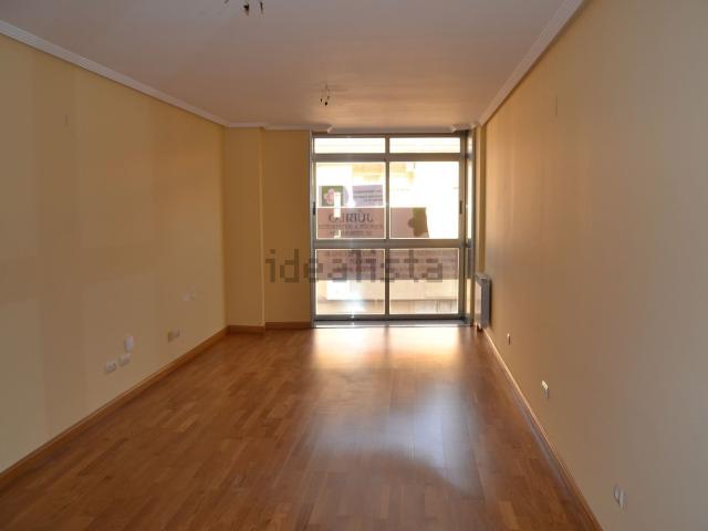 Piso, Plasencia