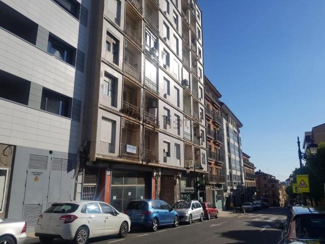 Piso, Plasencia