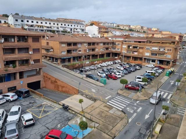 Piso, Plasencia
