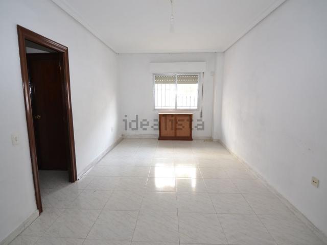 Piso, Plasencia