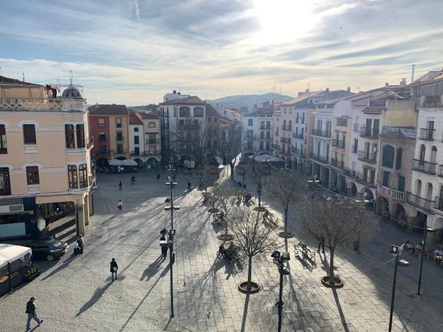 Piso, Plasencia