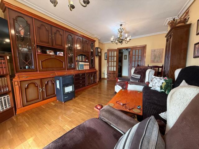 Piso, Plasencia