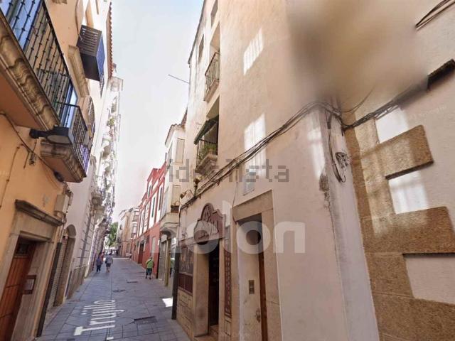 Piso, Plasencia