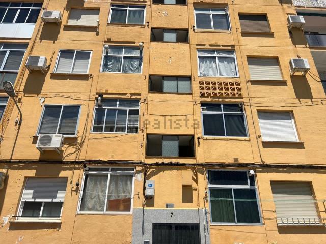 Piso, Plasencia