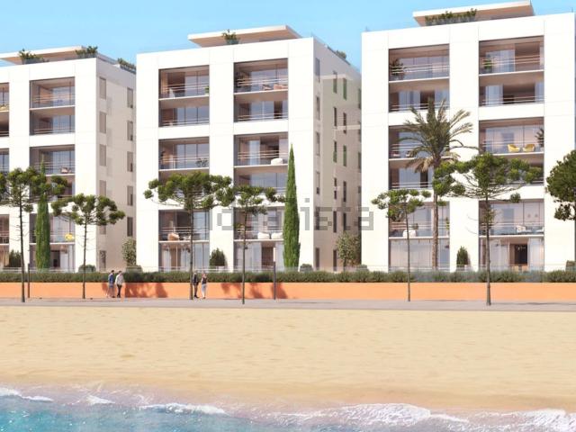 Piso, Platja Llarga, Castell Platja d&apos Aro