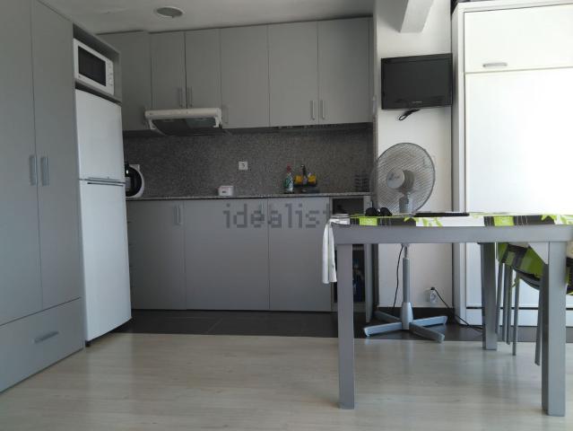 Piso, Platja Llarga, Castell Platja d&apos Aro