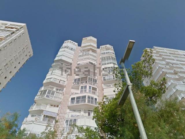 Piso, Platja Llarga, Castell Platja d&apos Aro