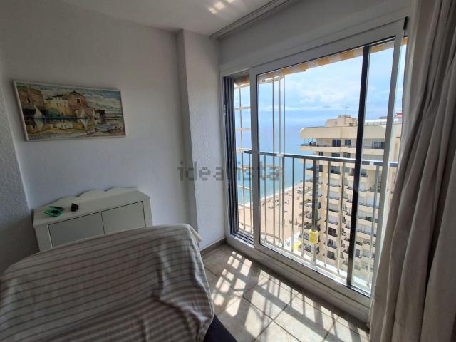 Piso, Platja Llarga, Castell Platja d&apos Aro