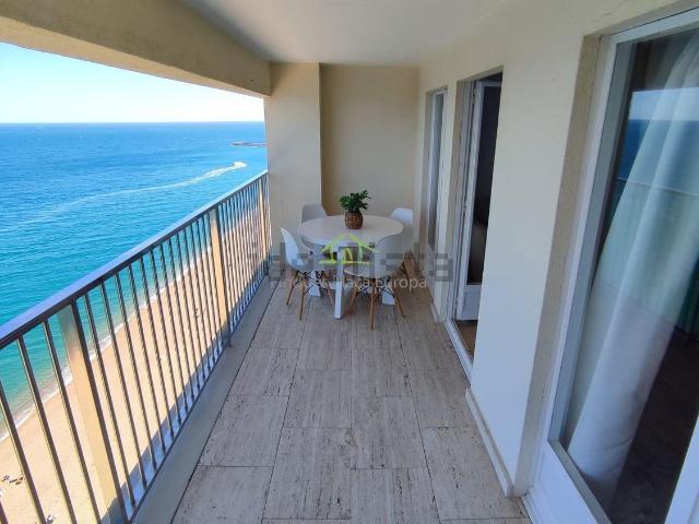Piso, Platja Llarga, Castell Platja d&apos Aro