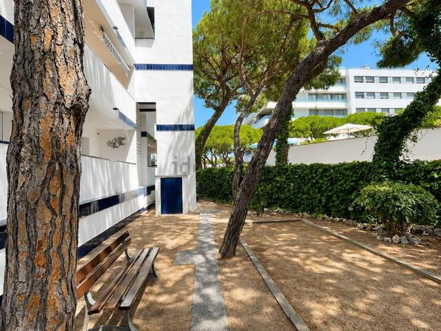 Piso, Platja Llarga, Castell Platja d&apos Aro