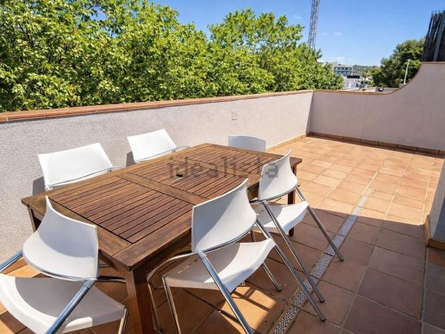 Piso, Platja Llarga, Castell Platja d&apos Aro
