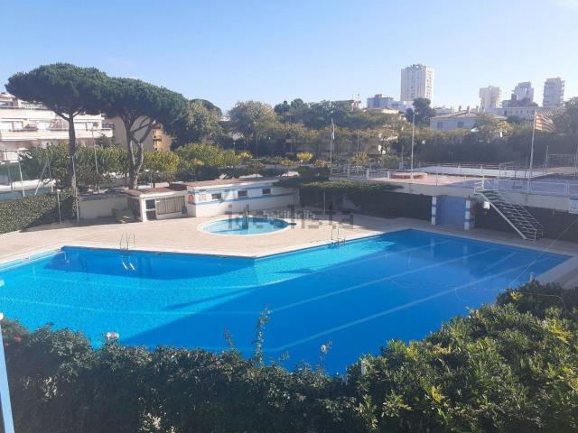 Piso, Platja Llarga, Castell Platja d&apos Aro