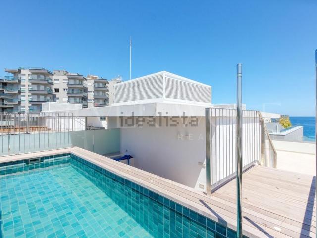 Piso, Platja Llarga, Castell Platja d&apos Aro
