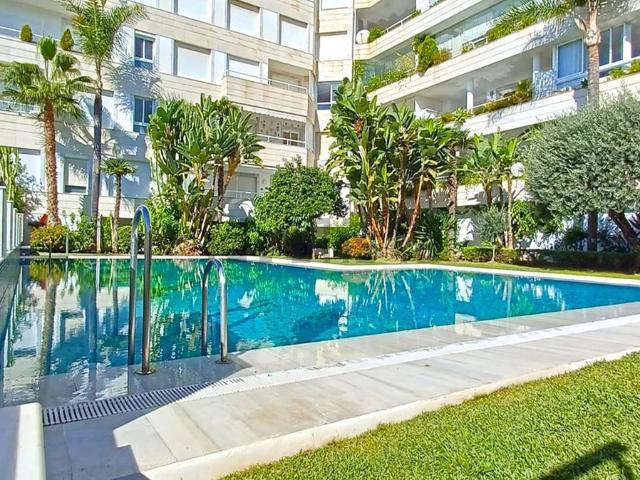 Piso, Playa Bajadilla Puertos, Marbella