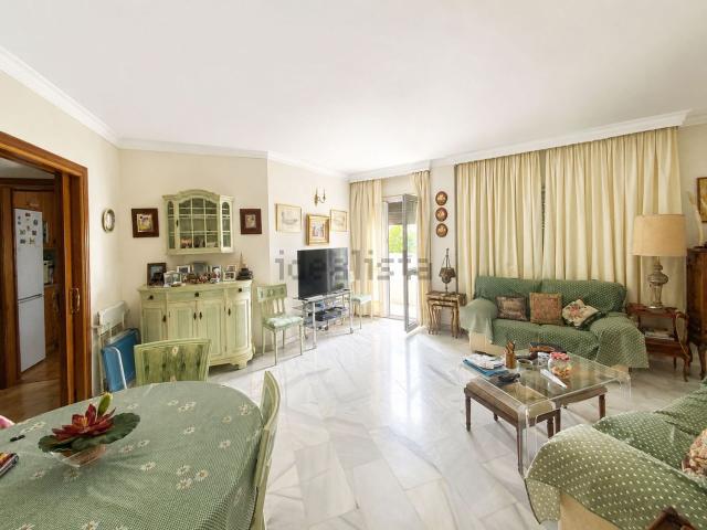 Piso, Playa Bajadilla Puertos, Marbella