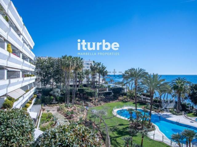 Piso, Playa de la Fontanilla, Marbella