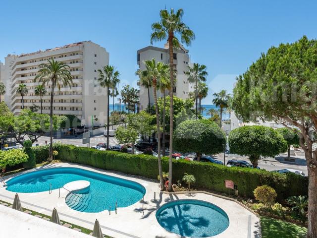 Piso, Playa de la Fontanilla, Marbella
