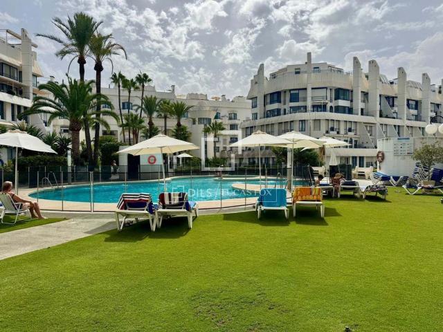 Piso, Playa de la Fontanilla, Marbella