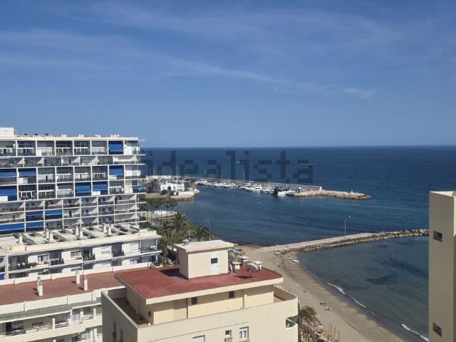 Piso, Playa de la Fontanilla, Marbella