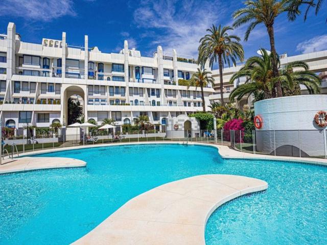 Piso, Playa de la Fontanilla, Marbella