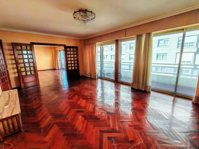 Piso, Plaza de la Industria, Vigo