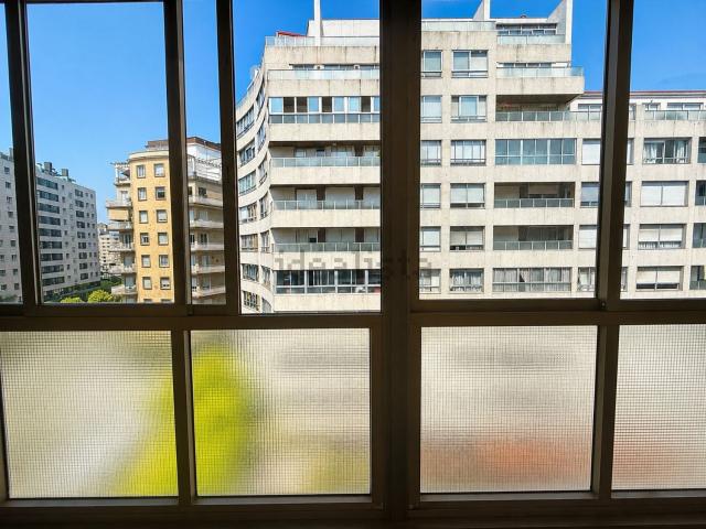 Piso, Plaza España Corte Inglés, Vigo