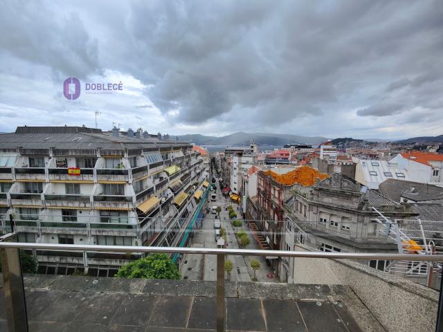Piso, Plaza España Corte Inglés, Vigo