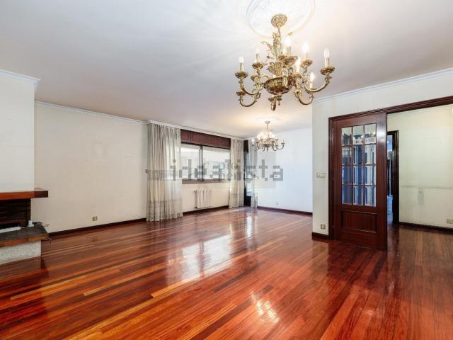 Piso, Plaza España Corte Inglés, Vigo