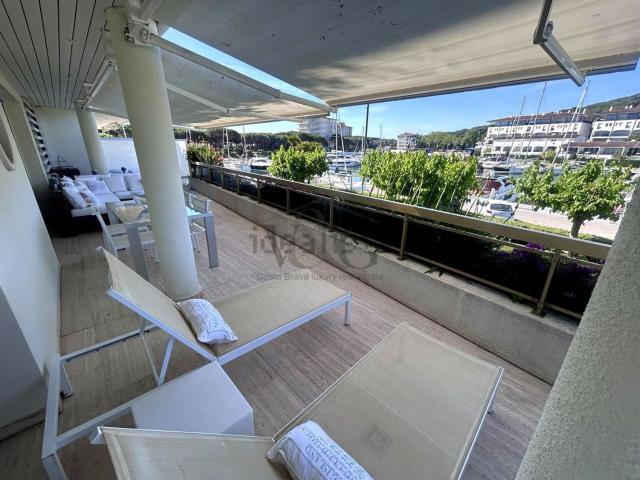 Piso, Port d&apos Aro, Castell Platja d&apos Aro