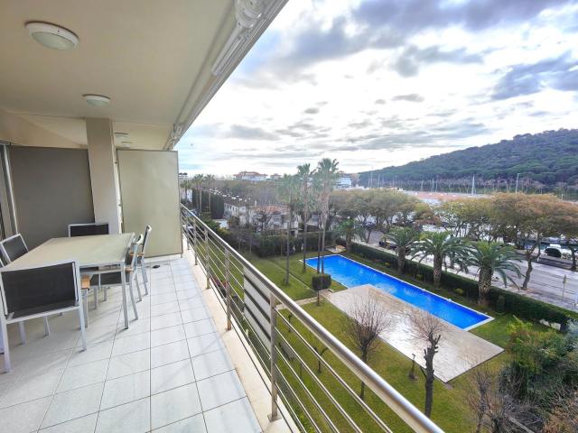 Piso, Port d&apos Aro, Castell Platja d&apos Aro