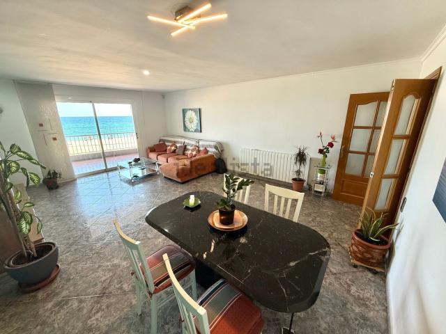 Piso, Premiá de Mar