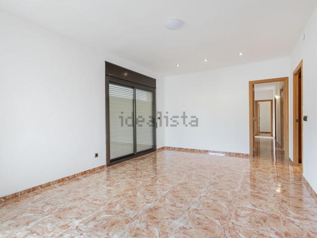 Piso, Premiá de Mar